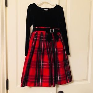 Sweet Heart Rose Velvet Christmas Dress